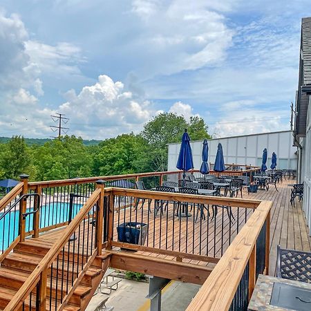 Premier Cozy Cabin - Free Amenities & Comm Indoor Pools Бушкилл Экстерьер фото