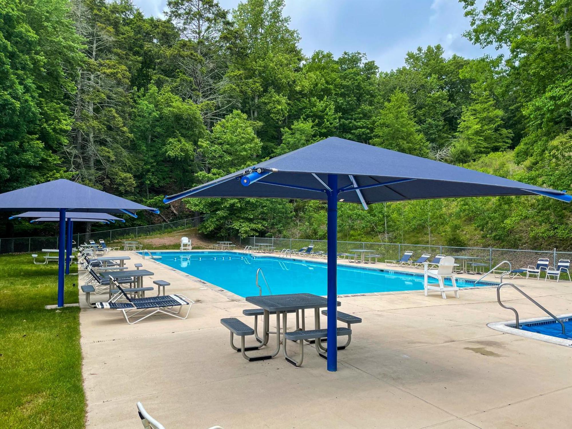 Premier Cozy Cabin - Free Amenities & Comm Indoor Pools Бушкилл Экстерьер фото